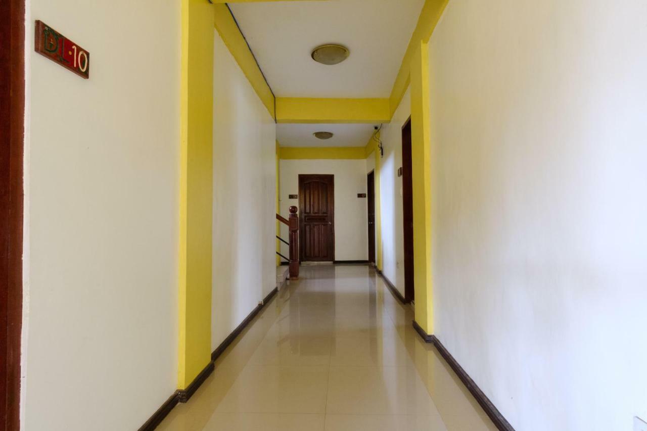 Oyo 621 De Loro Inn Puerto Princesa Екстер'єр фото